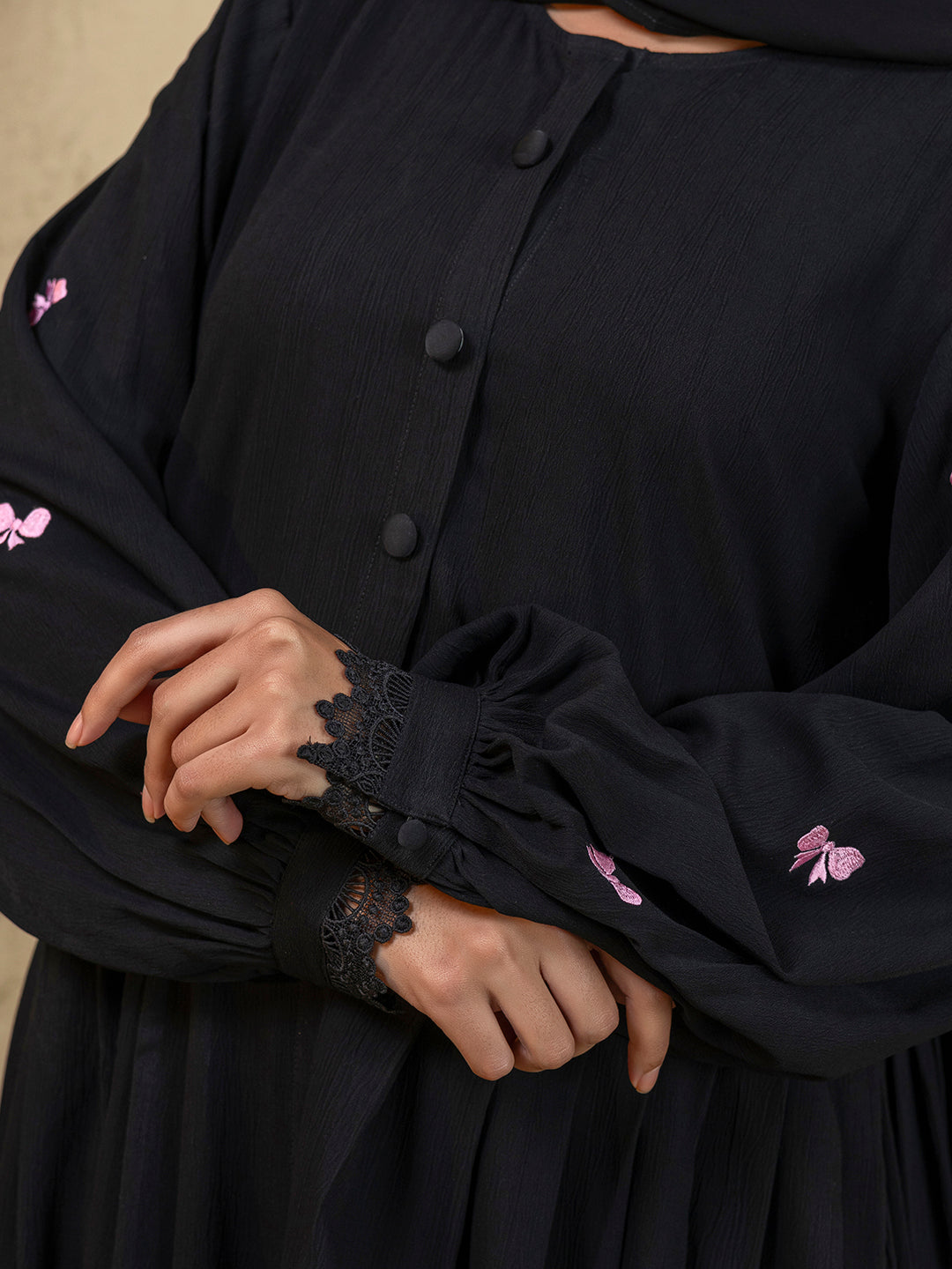 Black Blossom Abaya