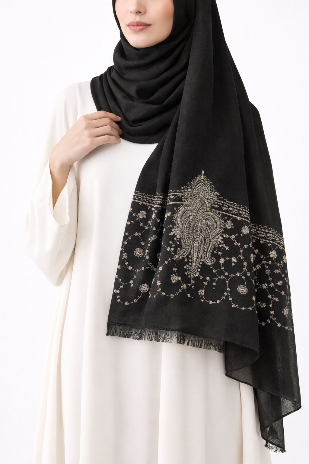 Paisley Thread Embroidery Hijab - Black