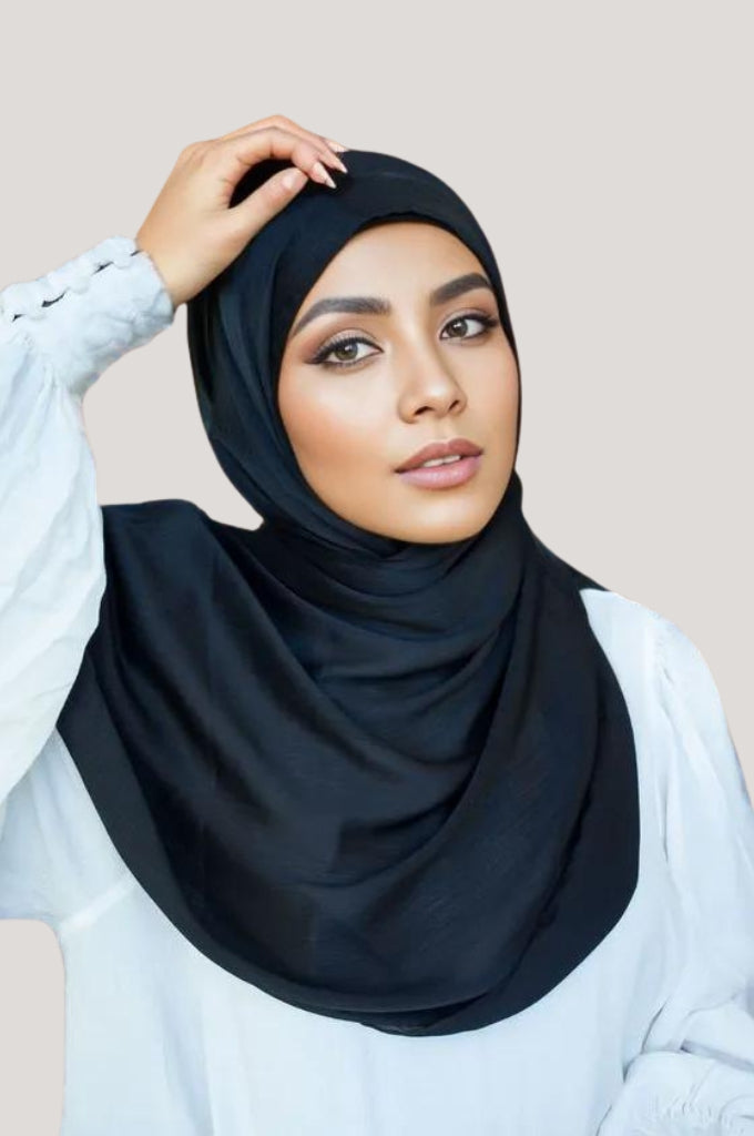 Crinkle Silk - Satin Hijab - Jet Black - Mawdeest