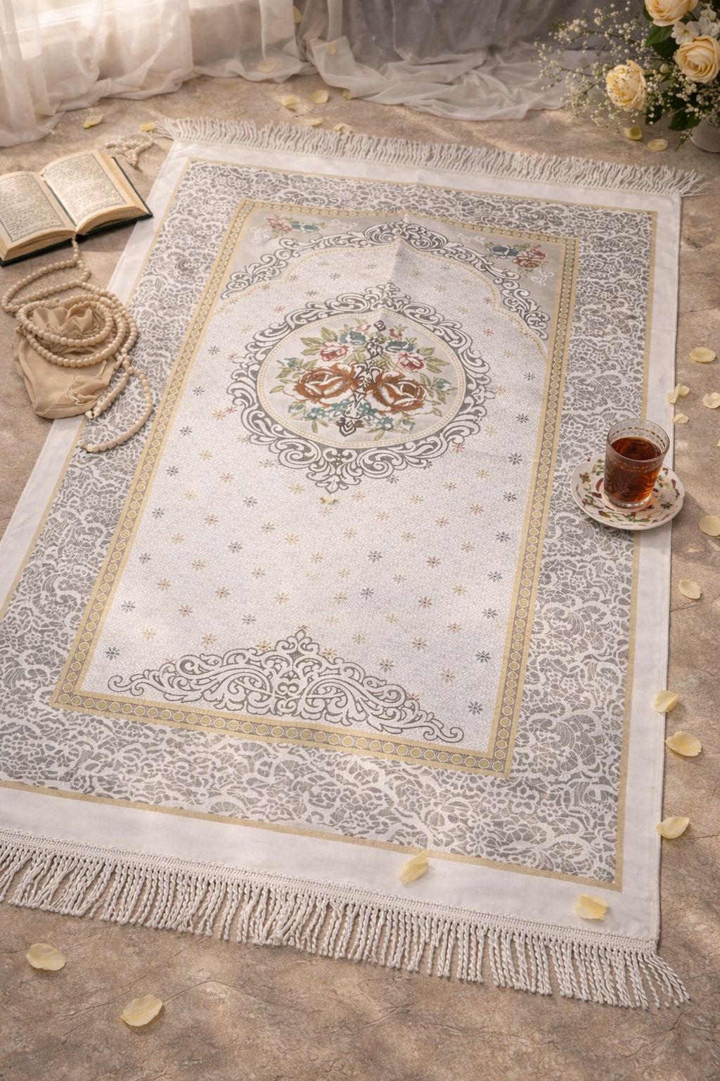 White Floral Janamaz (Prayer Mat)