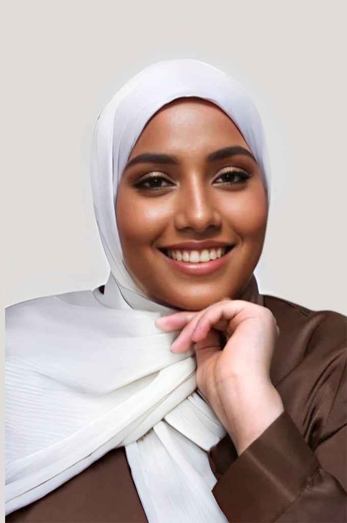 White crinkle silk satin hijab (muna satin hijab) – clean elegant modest hijab