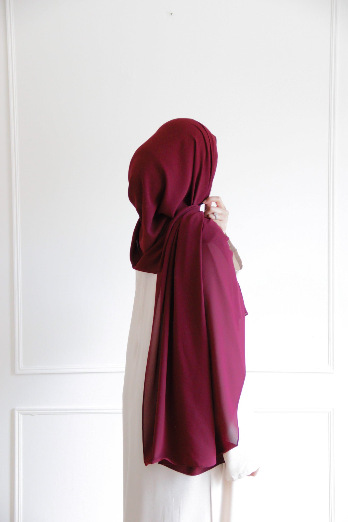 Dreamy Evening Bundle – 5 Elegant Chiffon Hijabs
