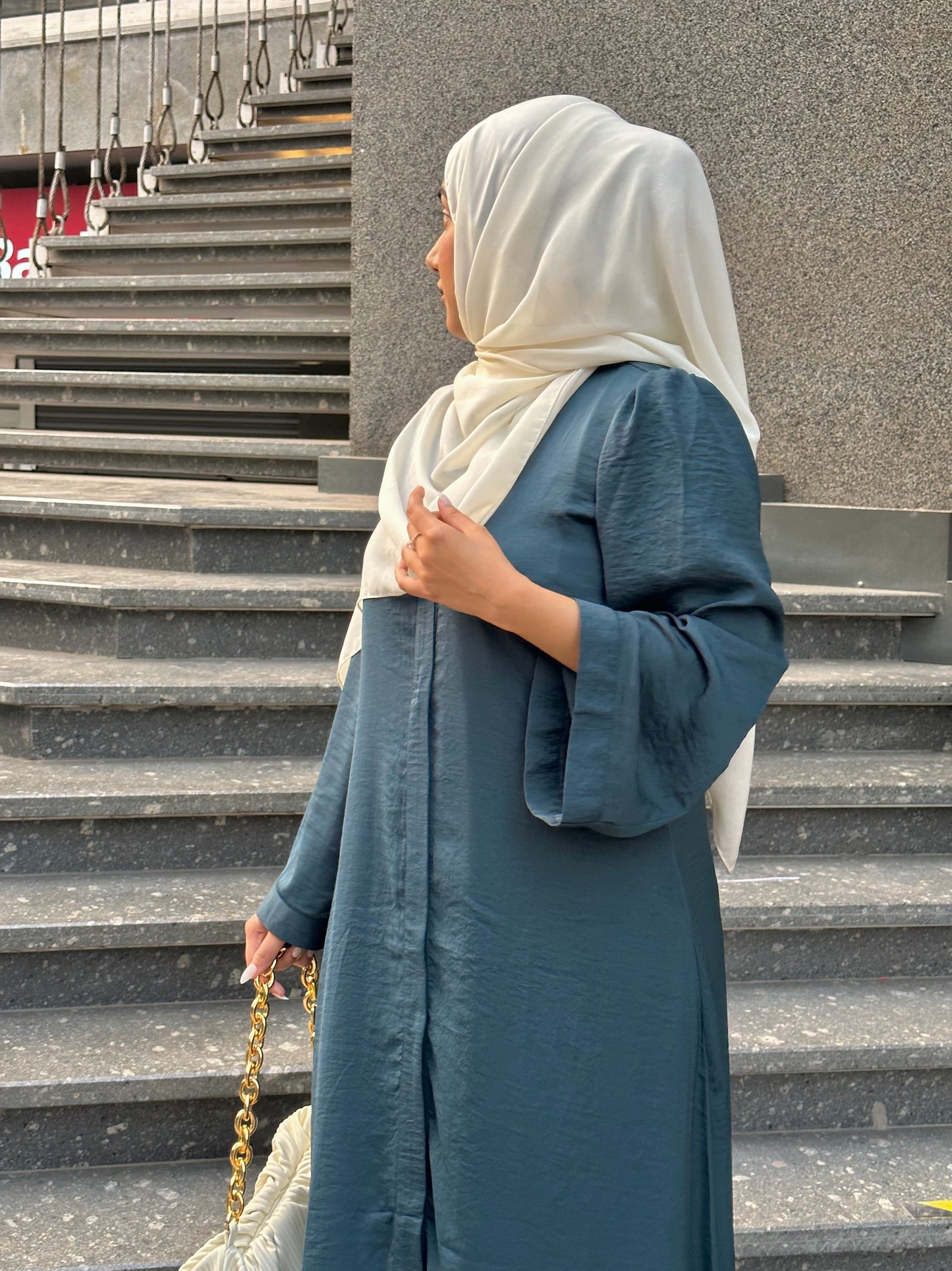 Classic Serene Abaya