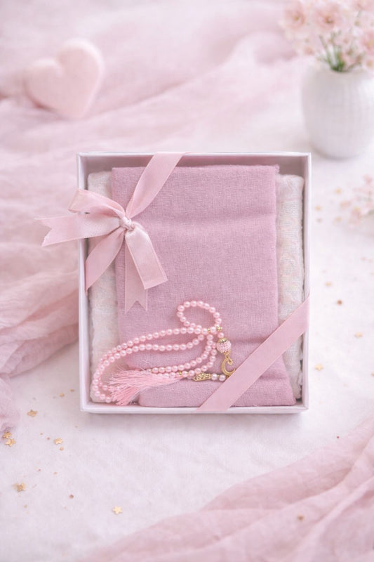 Luxury Prayer Gift Set with Hijab, Janamaz & Pearl Tasbih – Elegant Islamic Gift Box