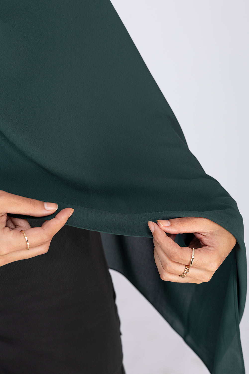 Buy dark Teal chiffon hijab online in India – Mawdeest

