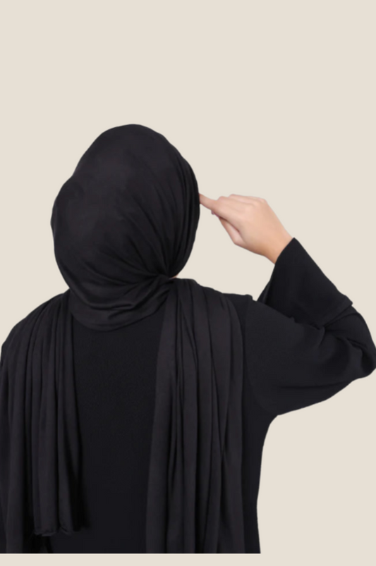  Premium jersey hijab in black, soft stretch breathable modest hijab for daily wear Mawdeest
